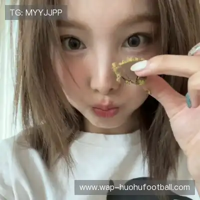 蒙炯芊